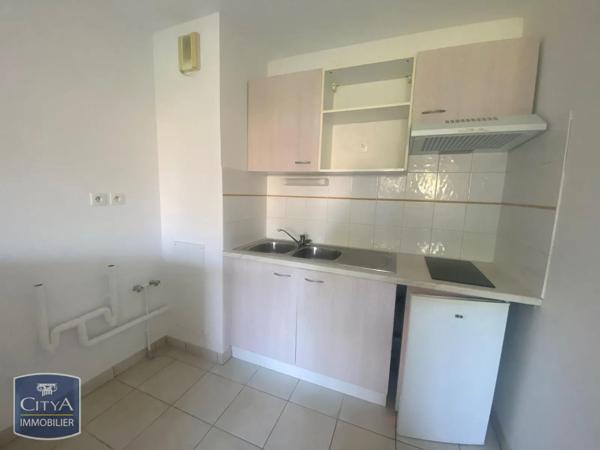 Appartement à louer 2 pièces 43.62m² Le Passage (47520)
