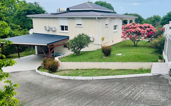 Maison à vendre    5 pièces • 157,71 m2 Vieux-Habitants