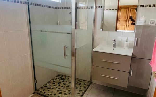 Maison à vendre    5 pièces • 157,71 m2 Vieux-Habitants