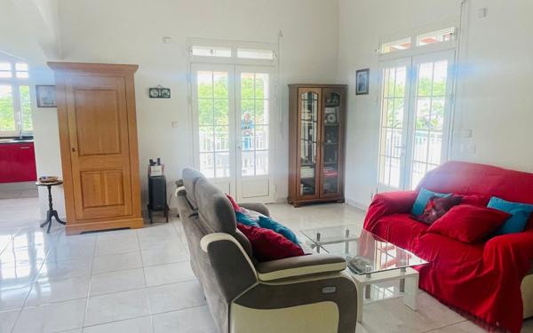 Maison à vendre    5 pièces • 157,71 m2 Vieux-Habitants