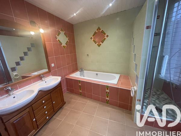 Maison à vendre 6 pièces 148 m² Neuilly-en-Thelle