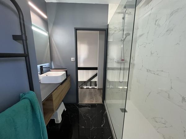 Appartement à vendre 74 571 € Montluçon 3 p 68 m² DPE E