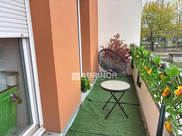 VALENCIENNES ✨ Joli T3 avec balcons et parking – À découvrir sans tarder ! ✨ VALENCIENNES