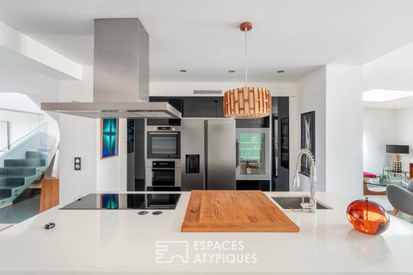 Maison d’architecte aux accents californiens, vue spectaculaire sur Paris