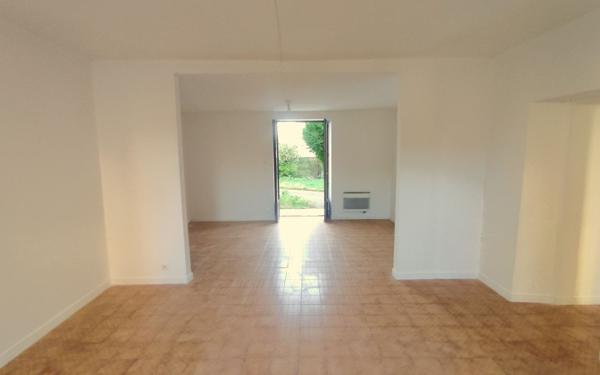 Immeuble à vendre    13 pièces •  Souppes-sur-Loing