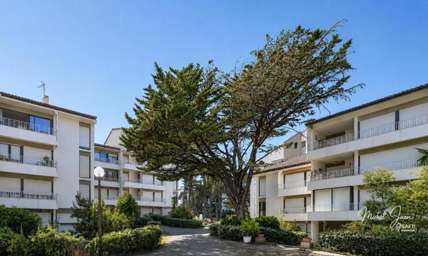 SEIGNOSSE OCÉAN | PLAGES À PIED – COPROPRIÉTÉ ENTIÈREMENT RÉNOVÉE – T2 43 m² À FORT POTENTIEL