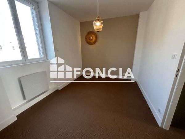 Location Appartement 2 pièces 39.38 m² - 40 QUAI DOUANE Brest 29200