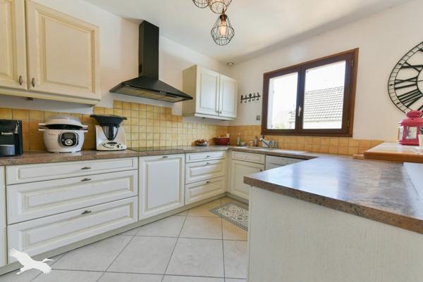 Maison à vendre 231 440 € Contres 6 p 141 m² DPE C