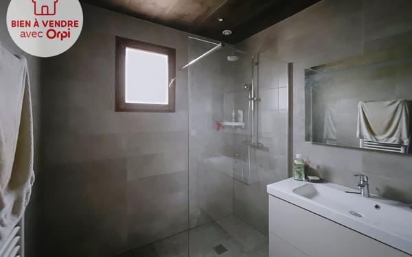 Maison à vendre    5 pièces • 209 m2 Seraincourt