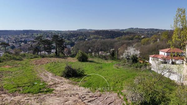 TERRAIN VIABILISE 2400 m2 - A BATIR - LIBRE CONSTRUCTEUR– ENVIRONNEMENT CAMPAGNE