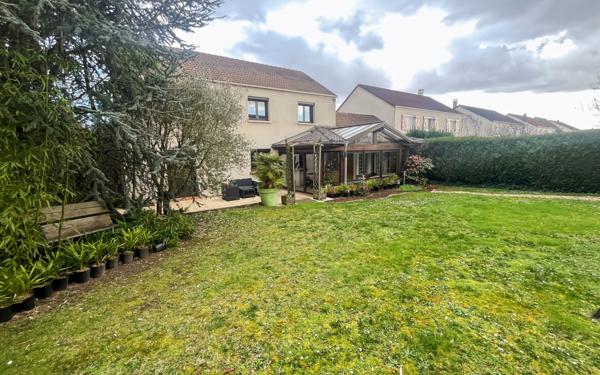 Maison à vendre    6 pièces • 150 m2 Cergy