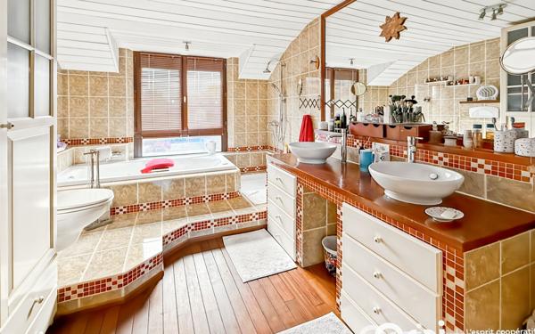 Maison à vendre    6 pièces • 150 m2 Cergy