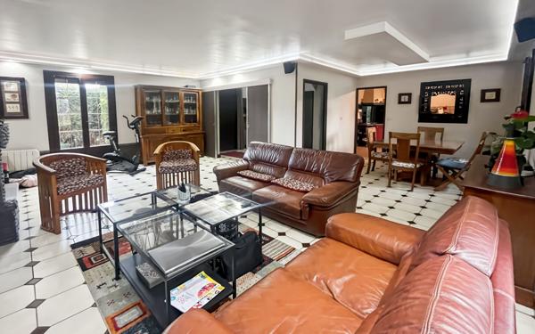 Maison à vendre    6 pièces • 150 m2 Cergy