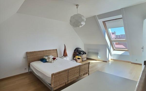 Maison à vendre    5 pièces •  Le Coudray-Montceaux