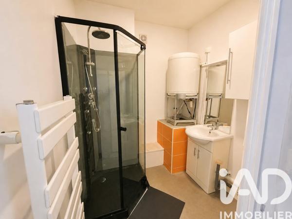 Immeuble à vendre 129 m² Rochemaure