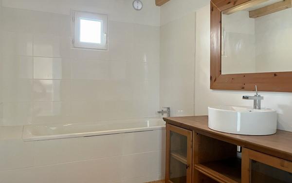 Maison à vendre    7 pièces •  Soyaux