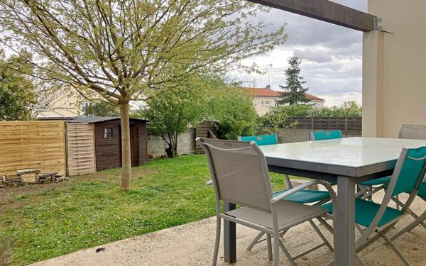 Maison à vendre    7 pièces •  Soyaux