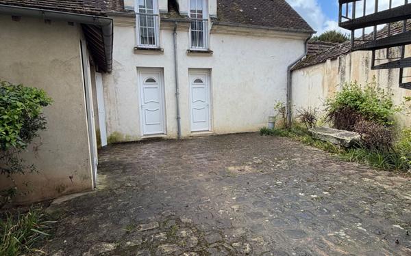 Appartement à louer    2 pièces •  Faremoutiers