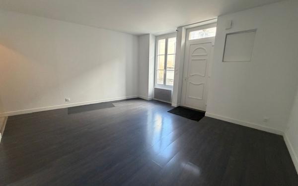 Appartement à louer    2 pièces •  Faremoutiers