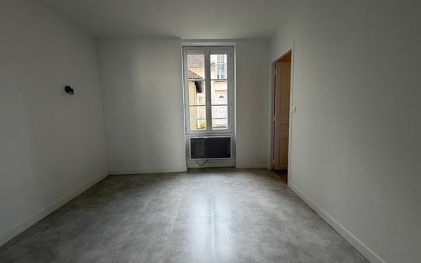 Appartement à louer    2 pièces •  Faremoutiers