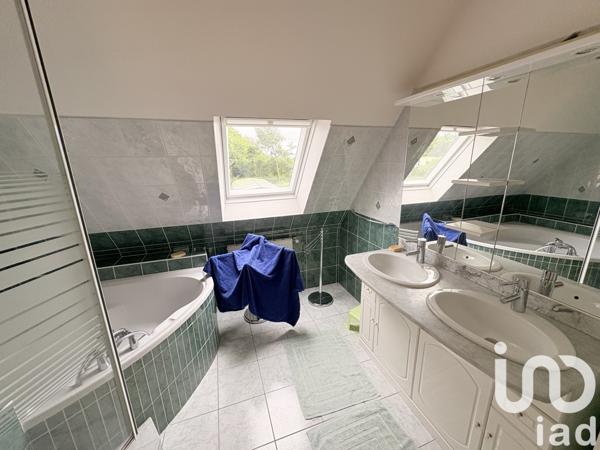 Maison à vendre 7 pièces 166 m² Lannion