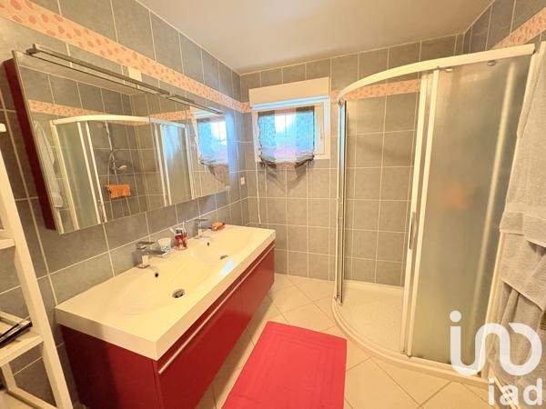Maison à vendre 7 pièces 166 m² Lannion