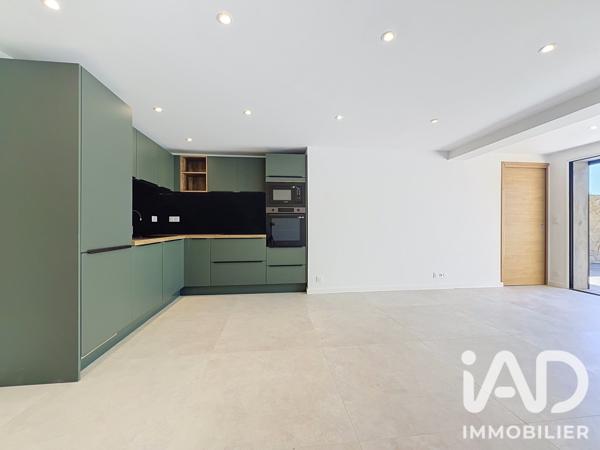 Appartement à vendre 3 pièces 69,8 m² Hyères