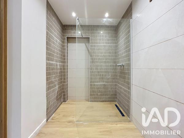 Appartement à vendre 3 pièces 69,8 m² Hyères