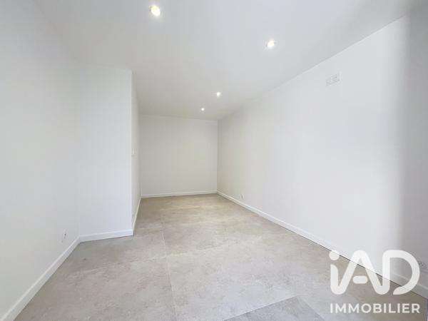 Appartement à vendre 3 pièces 69,8 m² Hyères