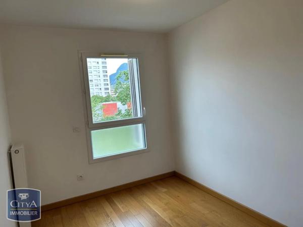 Appartement à louer 3 pièces 78.36m² Grenoble (38000)
