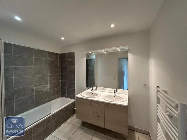 Appartement à louer 3 pièces 78.36m² Grenoble (38000)