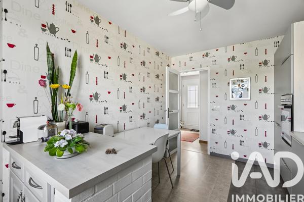 Maison à vendre 5 pièces 183 m² Vaux-le-Pénil