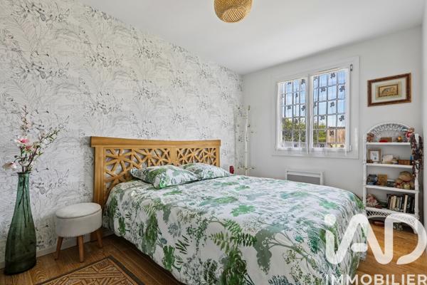 Maison à vendre 5 pièces 183 m² Vaux-le-Pénil