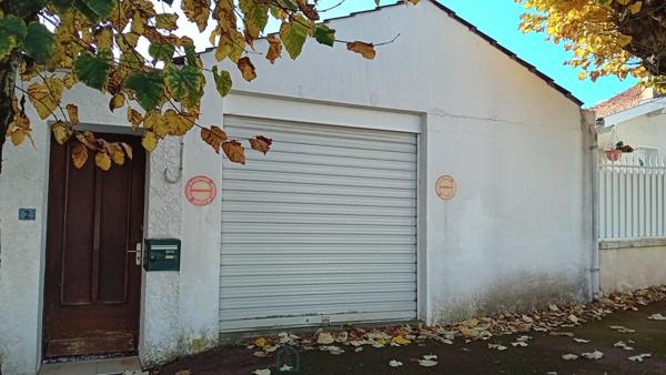 Appartement 2 chambres et grand garage centre ville de Royan