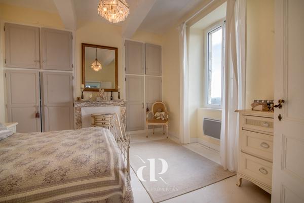 Saint-Clar (32380) Maison de village adorable et lumineuse avec vue sur les Pyrénées