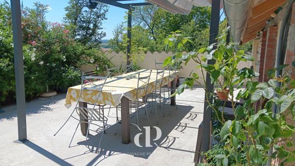 Saint-Clar (32380) Maison de village adorable et lumineuse avec vue sur les Pyrénées