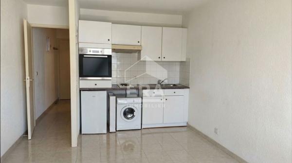 Appartement Le Cannet 1 pièce(s) 25.83 m2 LOCATION VIDE