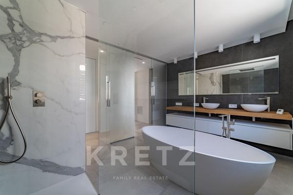 Villa d'exception en première ligne sur la plage