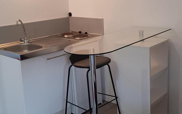 Immeuble à vendre    6 pièces • 87,20 m2 Poitiers