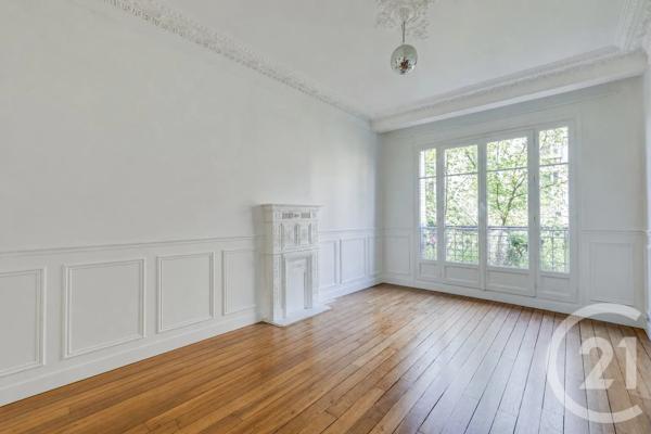 Appartement F2 à vendre  2 pièces - 53,28 m 2   PARIS  - 75015