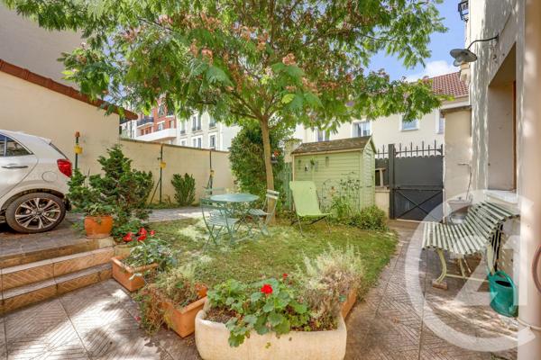 Appartement F2 à vendre  2 pièces - 53,28 m 2   PARIS  - 75015