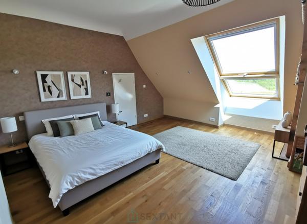 À 10 min de Tours – Spacieuse maison 6 chambres sur grand terrain avec dépendances