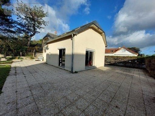 Maison individuelle à vendre à Hauteville-sur-Mer dans la Manche (50590), ref : VM3758-50026