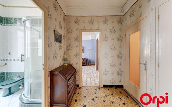 Appartement à vendre    3 pièces • 68,06 m2 Lyon 6