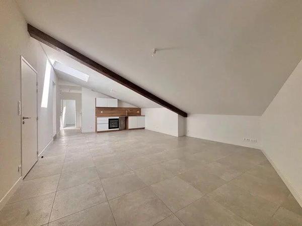 Location Appartement 3 pièces 64 m2 à Gignac