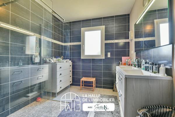 Maison 6 pièces - 140 m² Exclusivité efficity