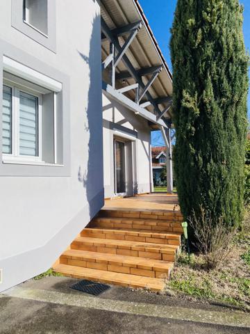 Maison 8 pièces - 241 m²