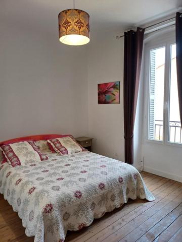 Maison bourgeoise, centre ville. Très bon standing