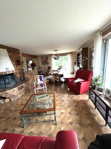 Spacieuse maison d'artisan