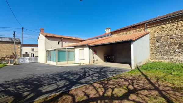 Charmante maison avec véranda et carport à Plaine-et-Vallées